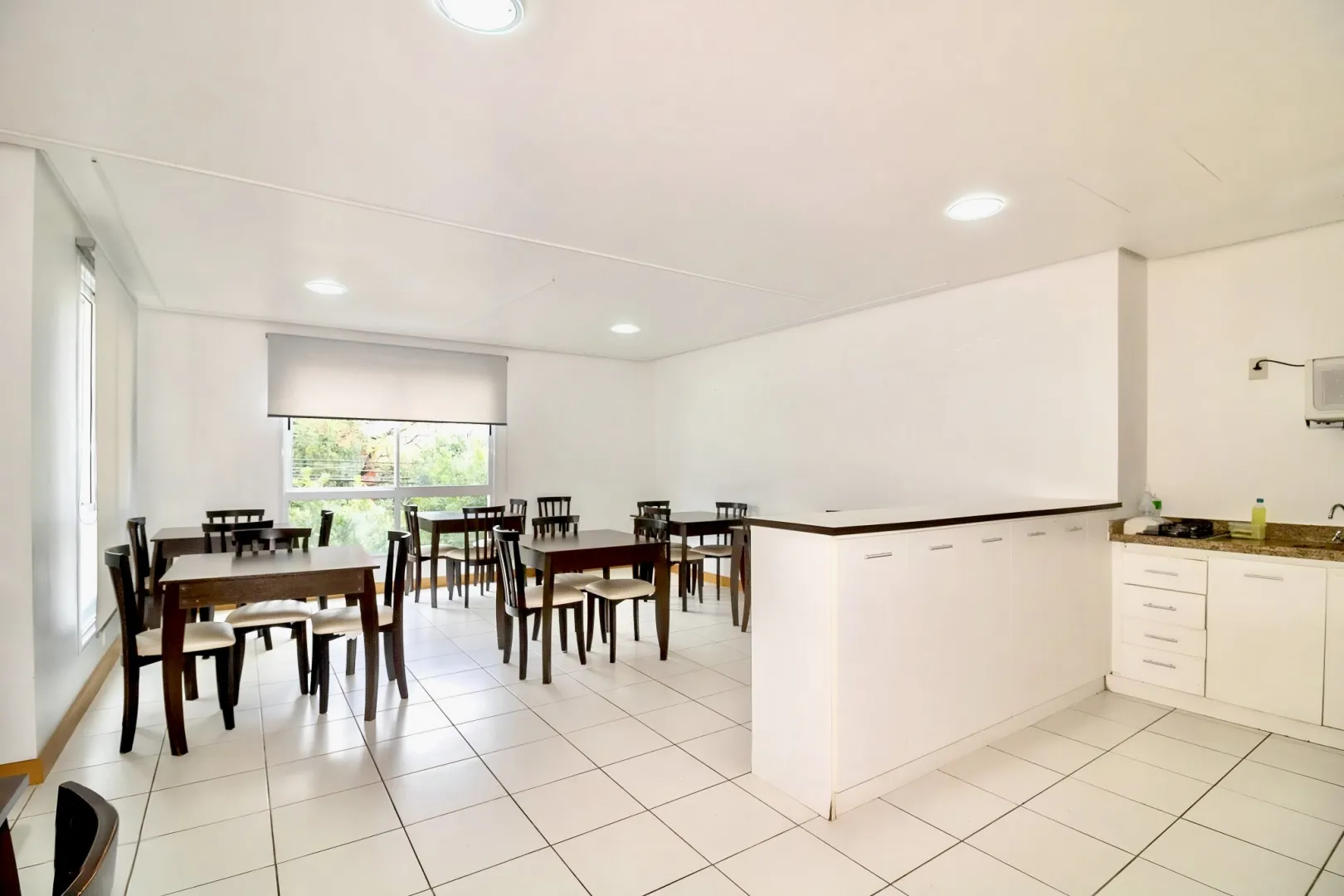R$ 470.000 - URBANO PETR&Oacute;POLIS - EXCELENTE APARTAMENTO - 45M2 - 1 DORM - 1 VAGA - VISTA  Porto Alegre - 