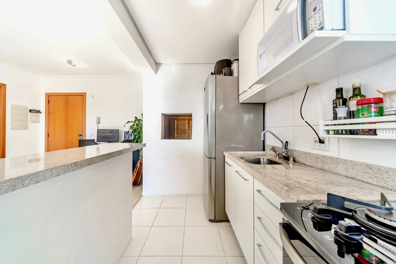 R$ 470.000 - URBANO PETR&Oacute;POLIS - EXCELENTE APARTAMENTO - 45M2 - 1 DORM - 1 VAGA - VISTA  Porto Alegre - 