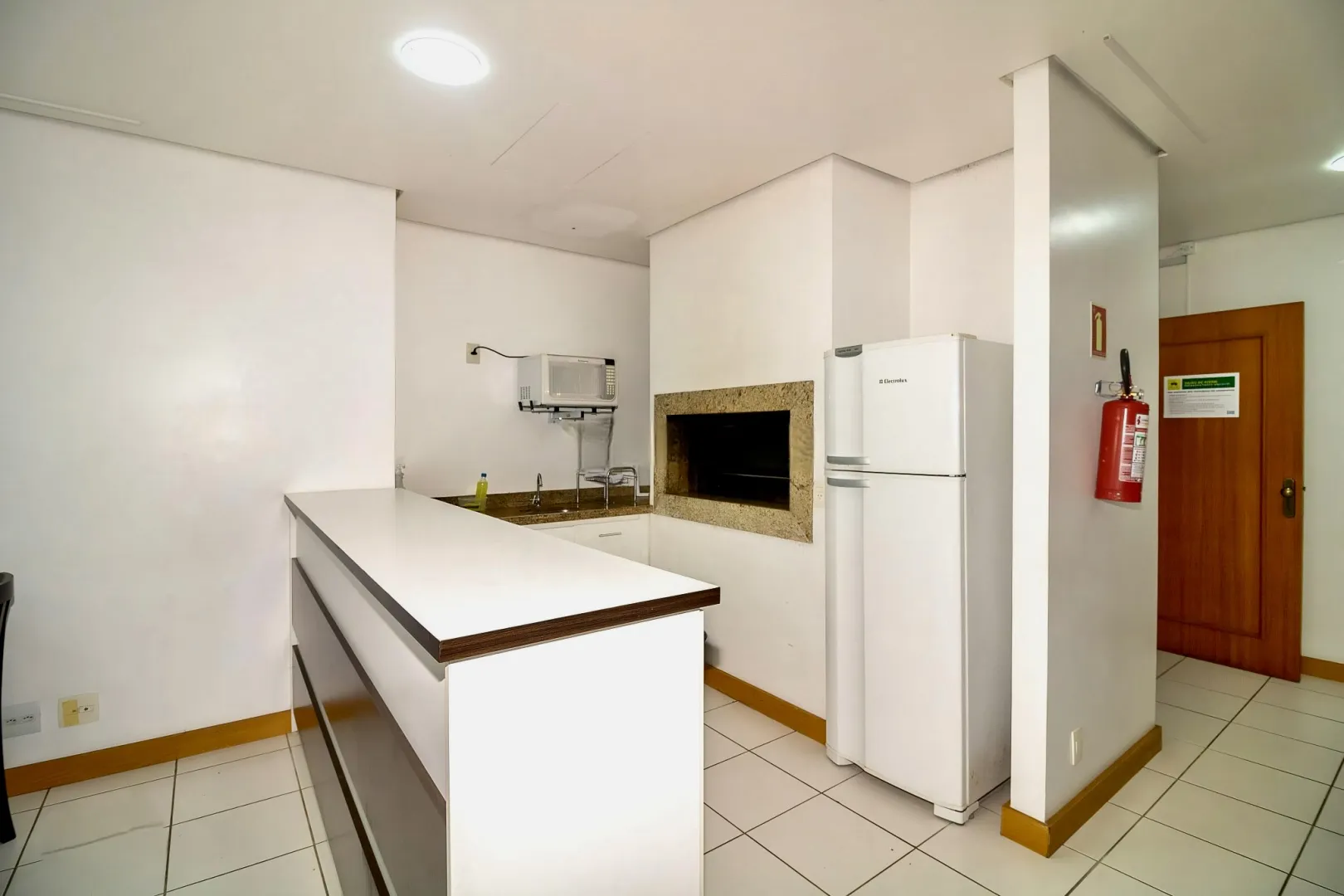 R$ 470.000 - URBANO PETR&Oacute;POLIS - EXCELENTE APARTAMENTO - 45M2 - 1 DORM - 1 VAGA - VISTA  Porto Alegre - 