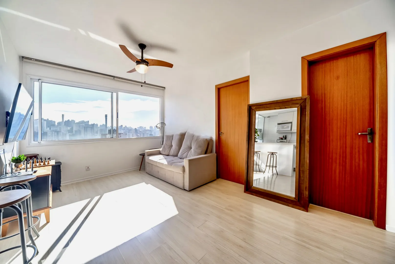 R$ 470.000 - URBANO PETR&Oacute;POLIS - EXCELENTE APARTAMENTO - 45M2 - 1 DORM - 1 VAGA - VISTA  Porto Alegre - 
