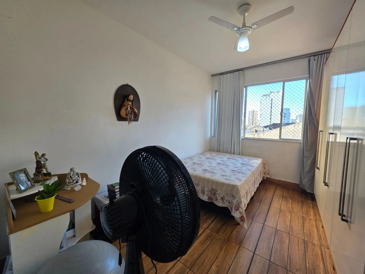 APARTAMENTO 3 QUARTOS DEPEND&Ecirc;NCIA REFORMADO GARAGEM &Agrave; VENDA NA GRA&Ccedil;A  Salvador - 