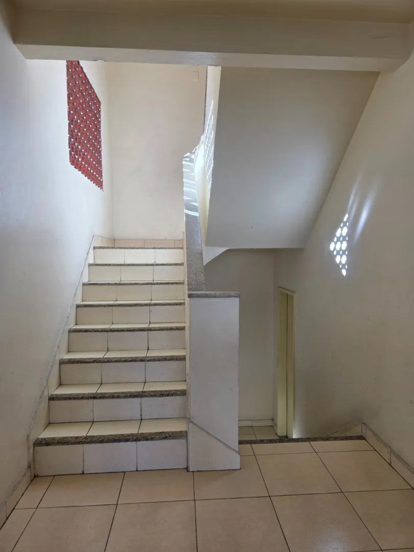APARTAMENTO 3 QUARTOS DEPEND&Ecirc;NCIA REFORMADO GARAGEM &Agrave; VENDA NA GRA&Ccedil;A  Salvador - 