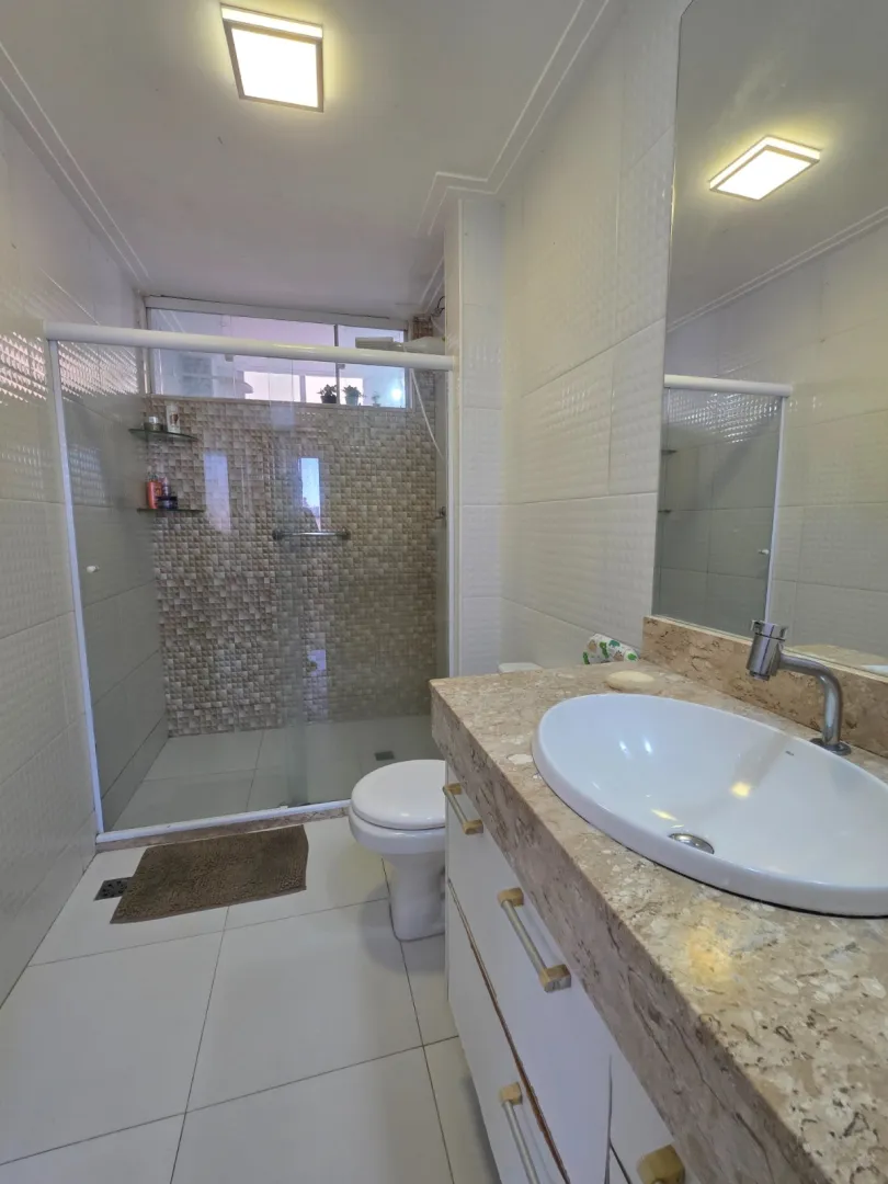 APARTAMENTO 3 QUARTOS DEPEND&Ecirc;NCIA REFORMADO GARAGEM &Agrave; VENDA NA GRA&Ccedil;A  Salvador - 