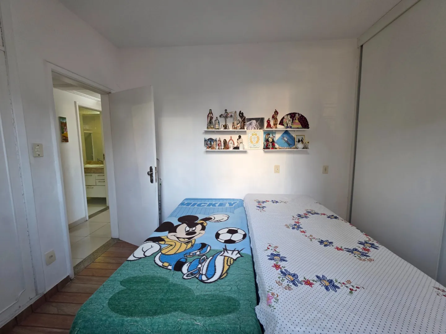 APARTAMENTO 3 QUARTOS DEPEND&Ecirc;NCIA REFORMADO GARAGEM &Agrave; VENDA NA GRA&Ccedil;A  Salvador - 