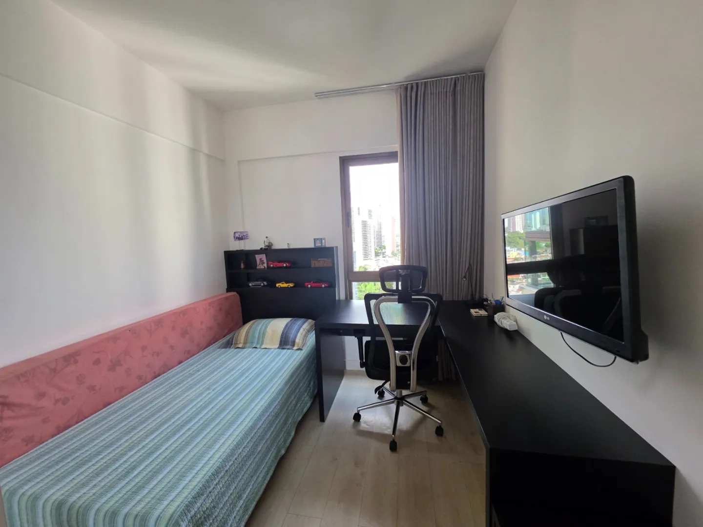 APARTAMENTO 3 QUARTOS SU&Iacute;TE VARANDA PISCINA QUADRAS GARAGENS VENDA RIO VERMELHO  Salvador - 