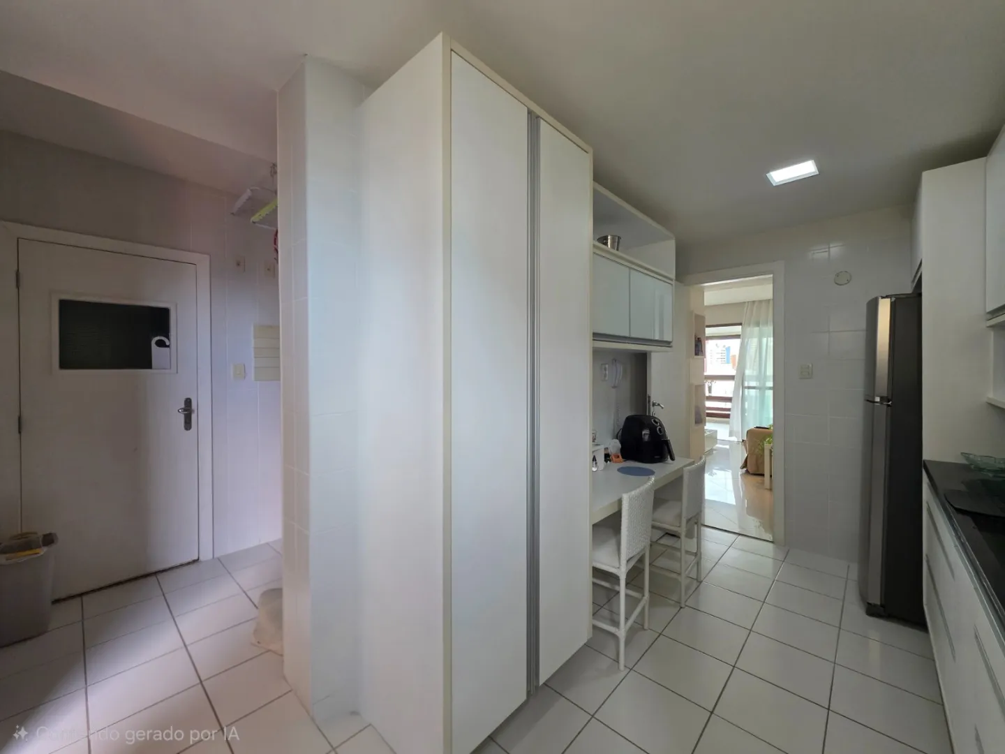 APARTAMENTO 3 QUARTOS SU&Iacute;TE VARANDA PISCINA QUADRAS GARAGENS VENDA RIO VERMELHO  Salvador - 