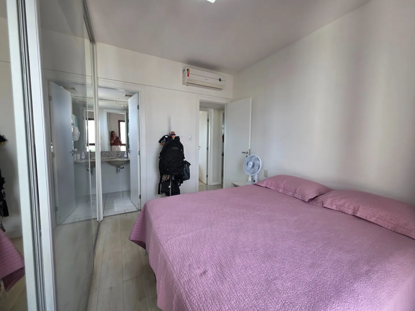 APARTAMENTO 3 QUARTOS SU&Iacute;TE VARANDA PISCINA QUADRAS GARAGENS VENDA RIO VERMELHO  Salvador - 