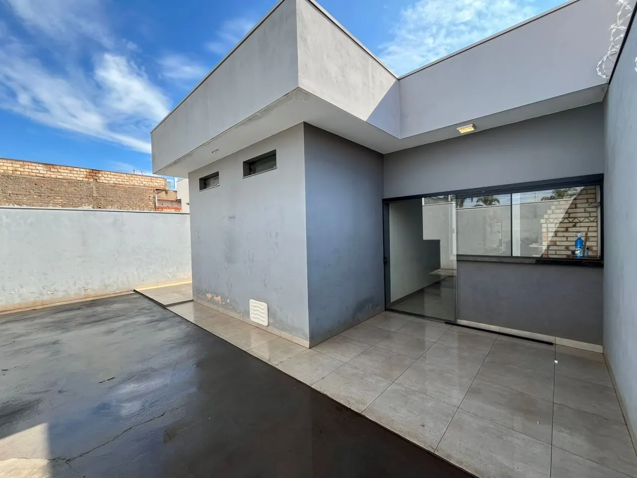 Casa com Banheira no Mirian  Santa Cruz do Rio Pardo - 