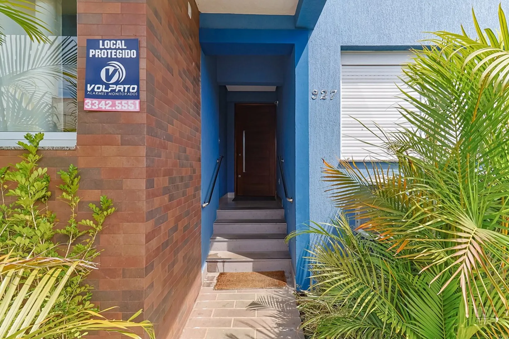 R$ 360.000 - APARTAMENTO DE FRENTE - 57M2 - 2 DORM - SACADA - 1 VAGA  Porto Alegre - 