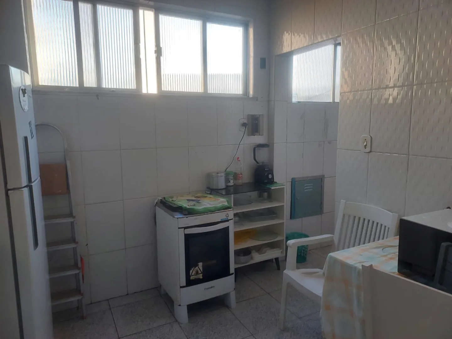 APARTAMENTO 3 QUARTOS SU&Iacute;TE DEPEND&Ecirc;NCIA GARAGEM ELEVADOR &Agrave; VENDA NA BARRA!  Salvador - 