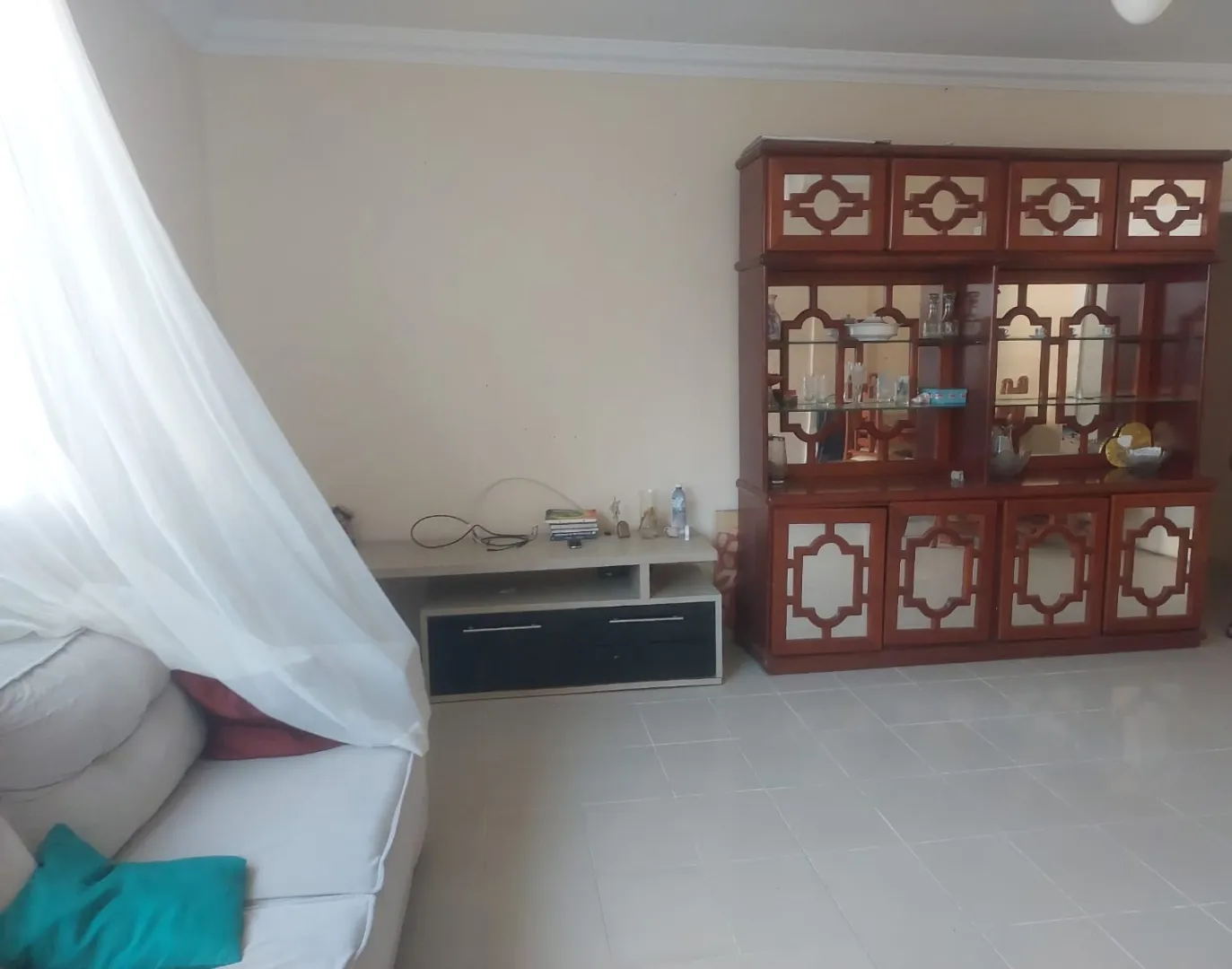 APARTAMENTO 3 QUARTOS SU&Iacute;TE DEPEND&Ecirc;NCIA GARAGEM ELEVADOR &Agrave; VENDA NA BARRA!  Salvador - 