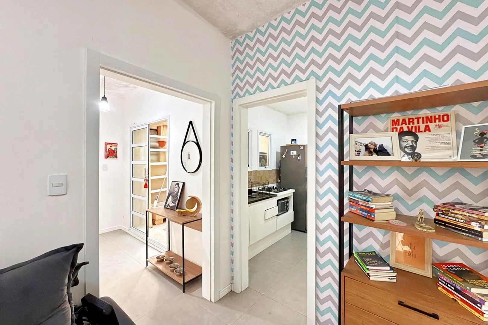 R$ 230.000 - &Oacute;TIMO APARTAMENTO T&Eacute;RREO - 62M2 - 2 DORM - REFORMADO  Porto Alegre - 