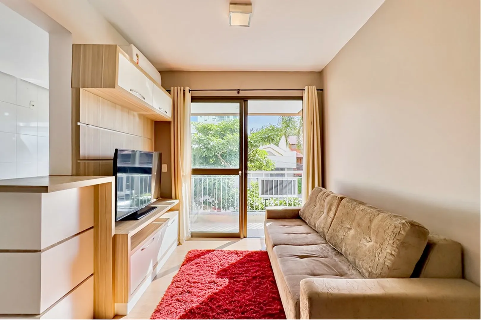 R$ 490.000 - &Oacute;TIMO APARTAMENTO - 62M2 - 2 DORM - SU&Iacute;TE - SACADA - 1 VAGA - INFRA  Porto Alegre - 