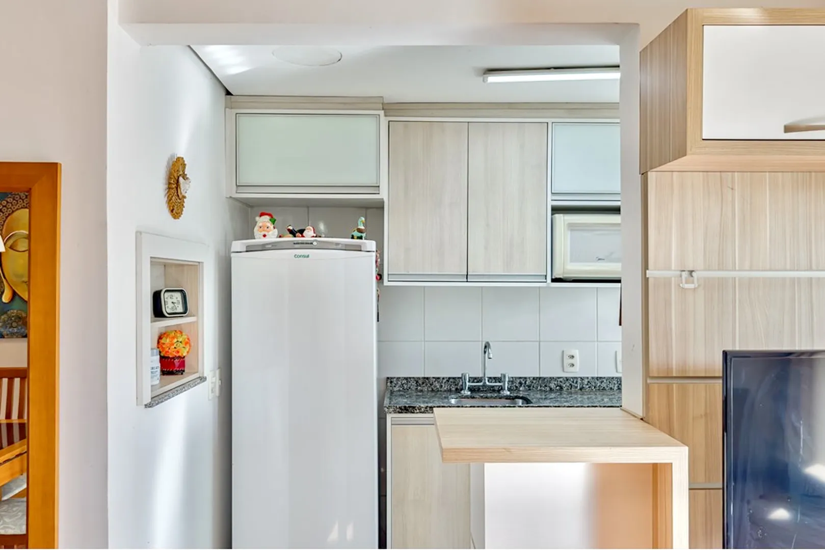 R$ 490.000 - &Oacute;TIMO APARTAMENTO - 62M2 - 2 DORM - SU&Iacute;TE - SACADA - 1 VAGA - INFRA  Porto Alegre - 