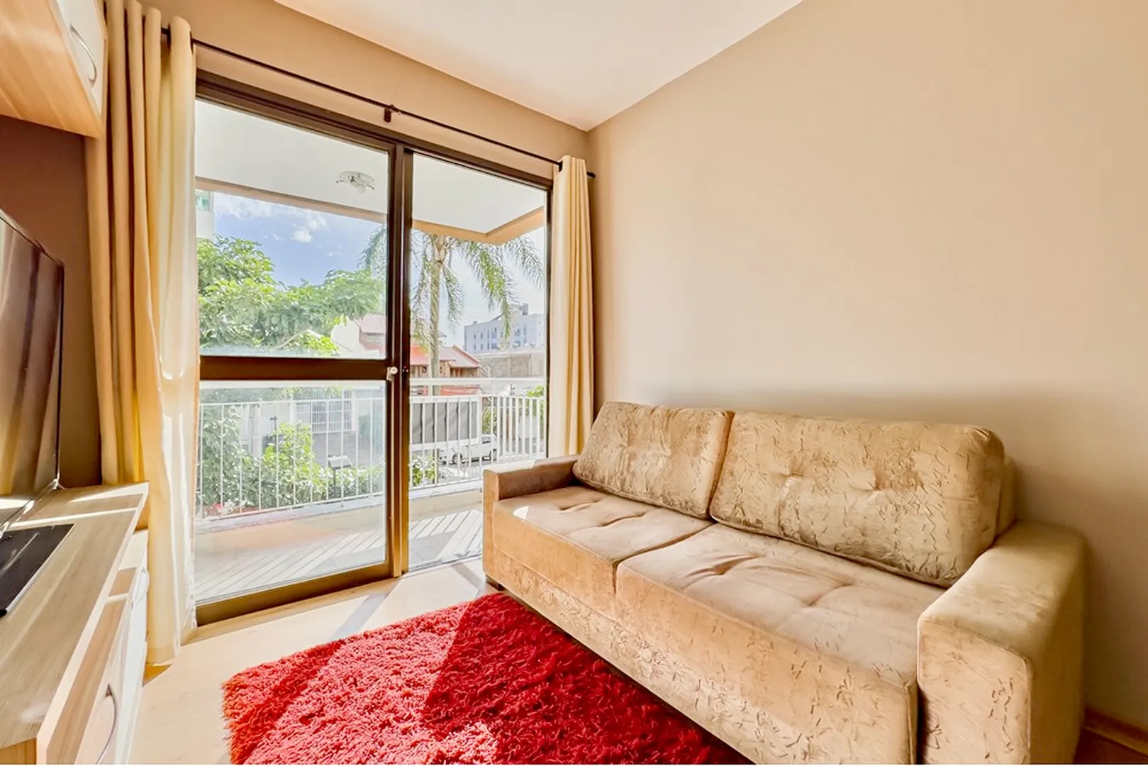 R$ 490.000 - &Oacute;TIMO APARTAMENTO - 62M2 - 2 DORM - SU&Iacute;TE - SACADA - 1 VAGA - INFRA  Porto Alegre - 