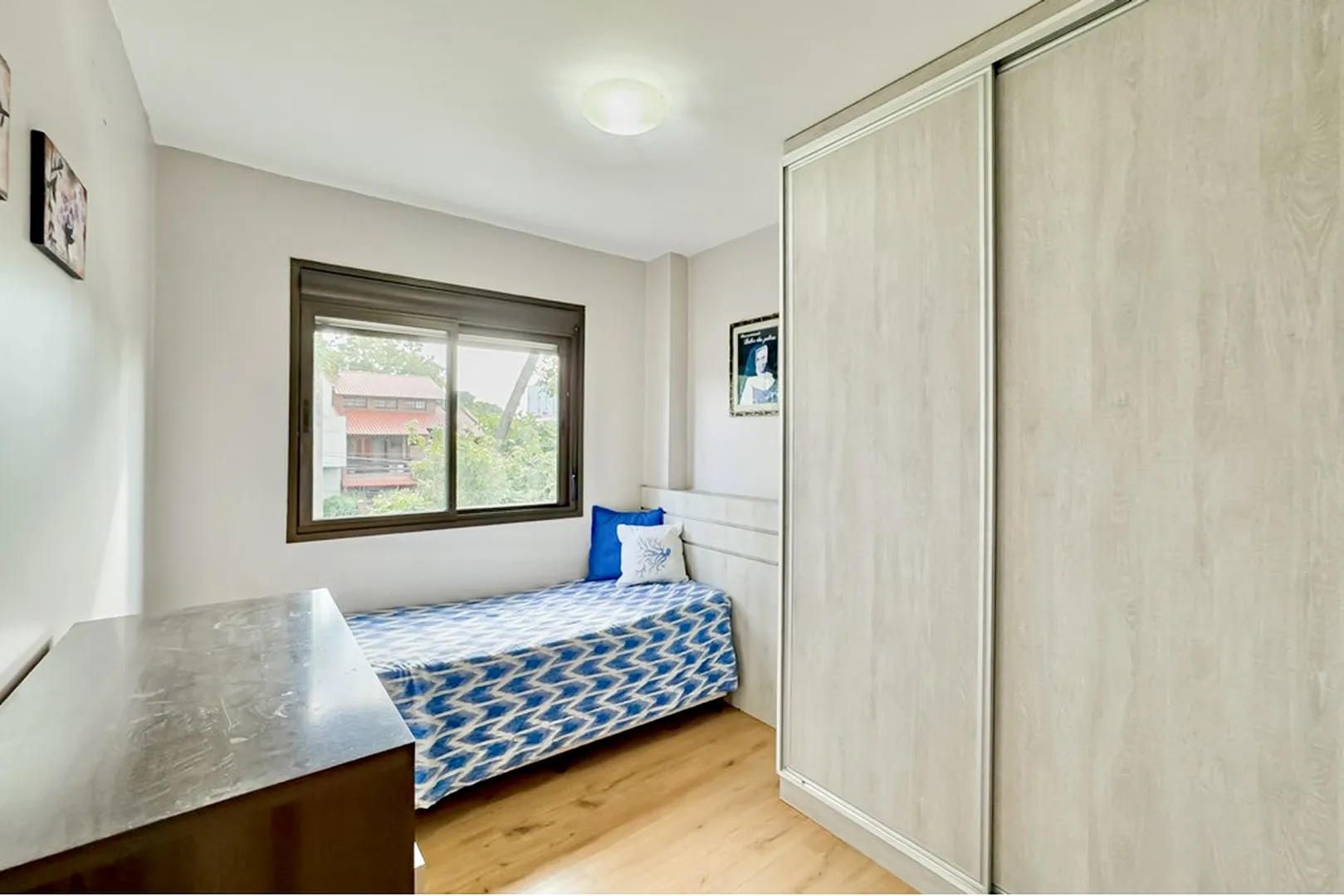 R$ 490.000 - &Oacute;TIMO APARTAMENTO - 62M2 - 2 DORM - SU&Iacute;TE - SACADA - 1 VAGA - INFRA  Porto Alegre - 