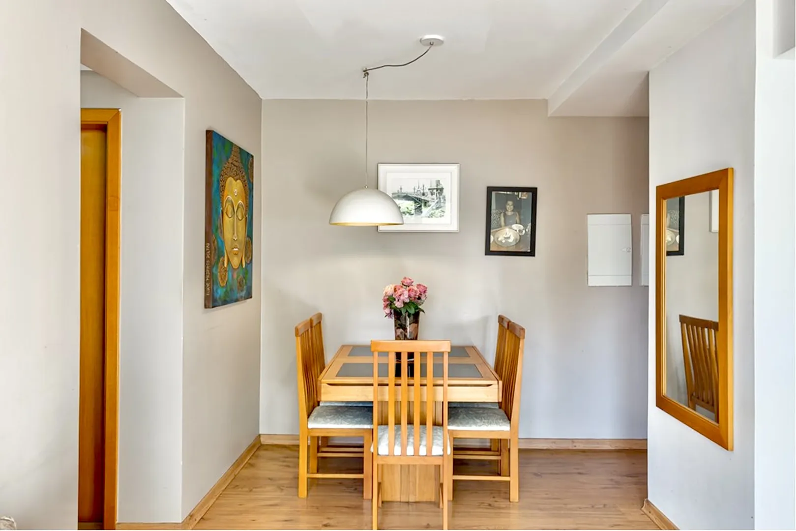 R$ 490.000 - &Oacute;TIMO APARTAMENTO - 62M2 - 2 DORM - SU&Iacute;TE - SACADA - 1 VAGA - INFRA  Porto Alegre - 