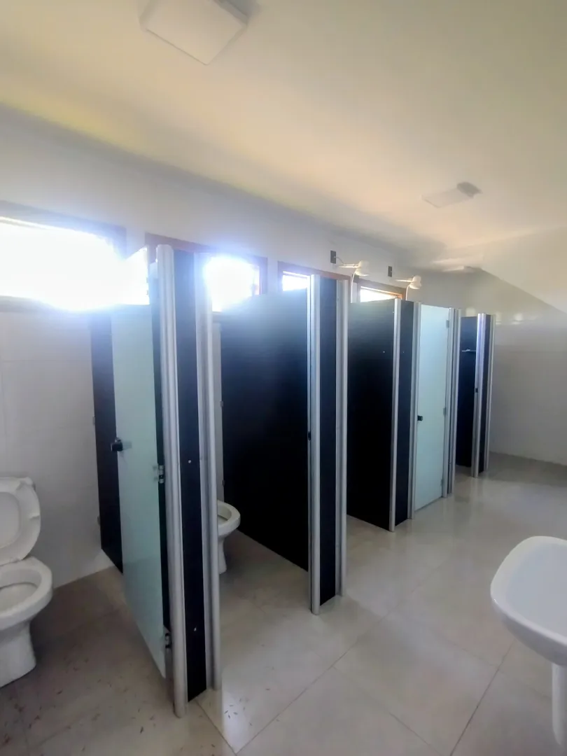 Casa de alto padr&atilde;o &agrave; venda no condom&iacute;nio Pontal das Gar&ccedil;as  Igaratá - 