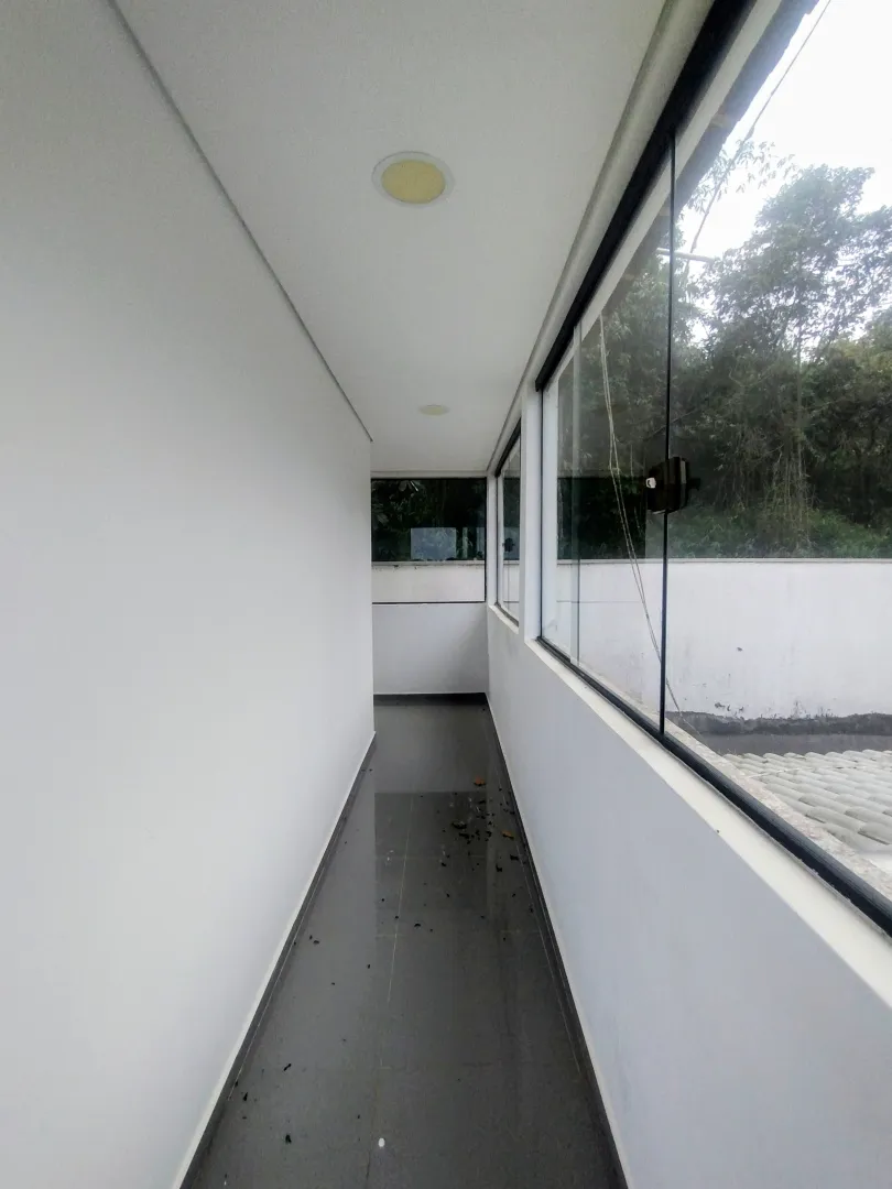 Casa de alto padr&atilde;o &agrave; venda no condom&iacute;nio Pontal das Gar&ccedil;as  Igaratá - 