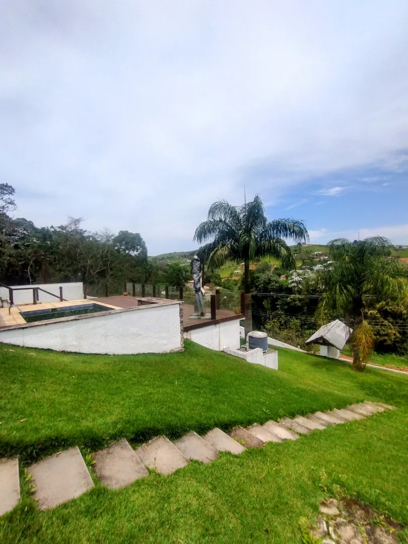 Casa de alto padr&atilde;o &agrave; venda no condom&iacute;nio Pontal das Gar&ccedil;as  Igaratá - 