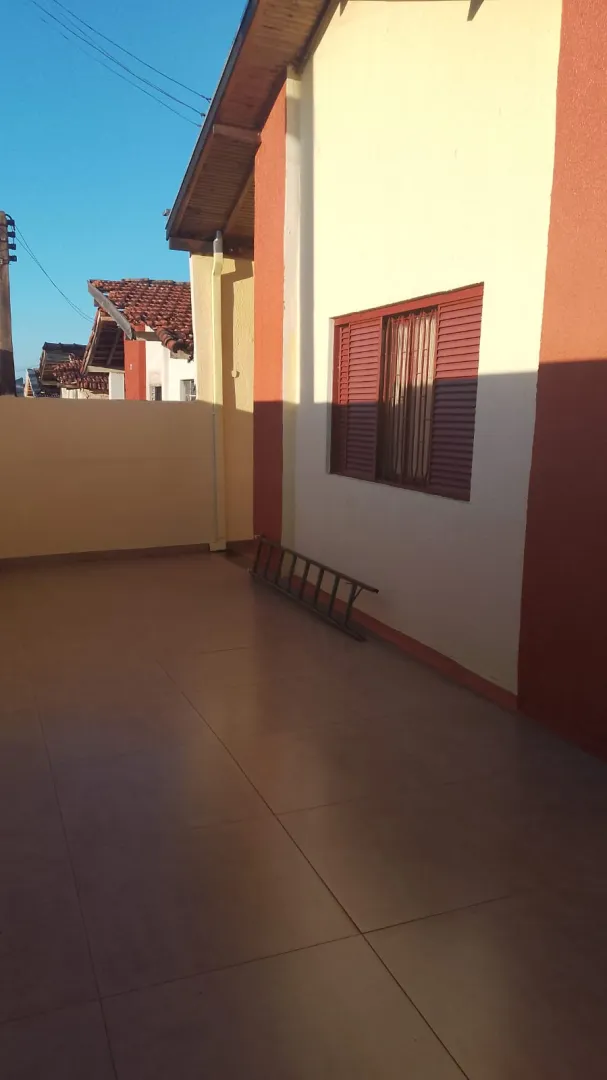 casa aconchegante e bem espa&ccedil;osa  Santa Cruz do Rio Pardo - 