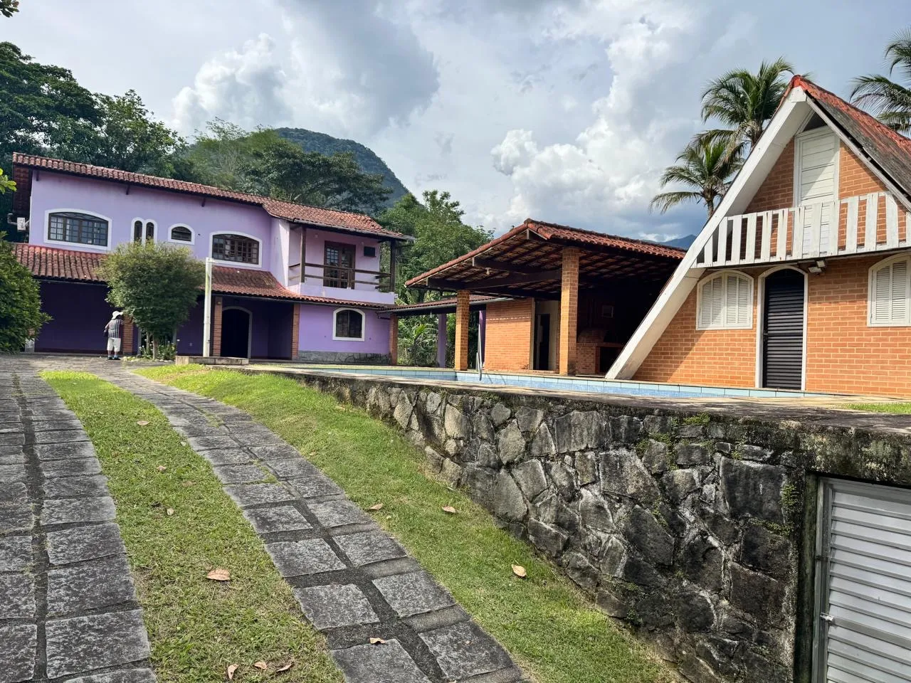 Casa Duplex com 4 Quartos, Piscina e Chal&eacute; em Condom&iacute;nio Fechado &mdash; Guapimirim/RJ  Guapimirim - 
