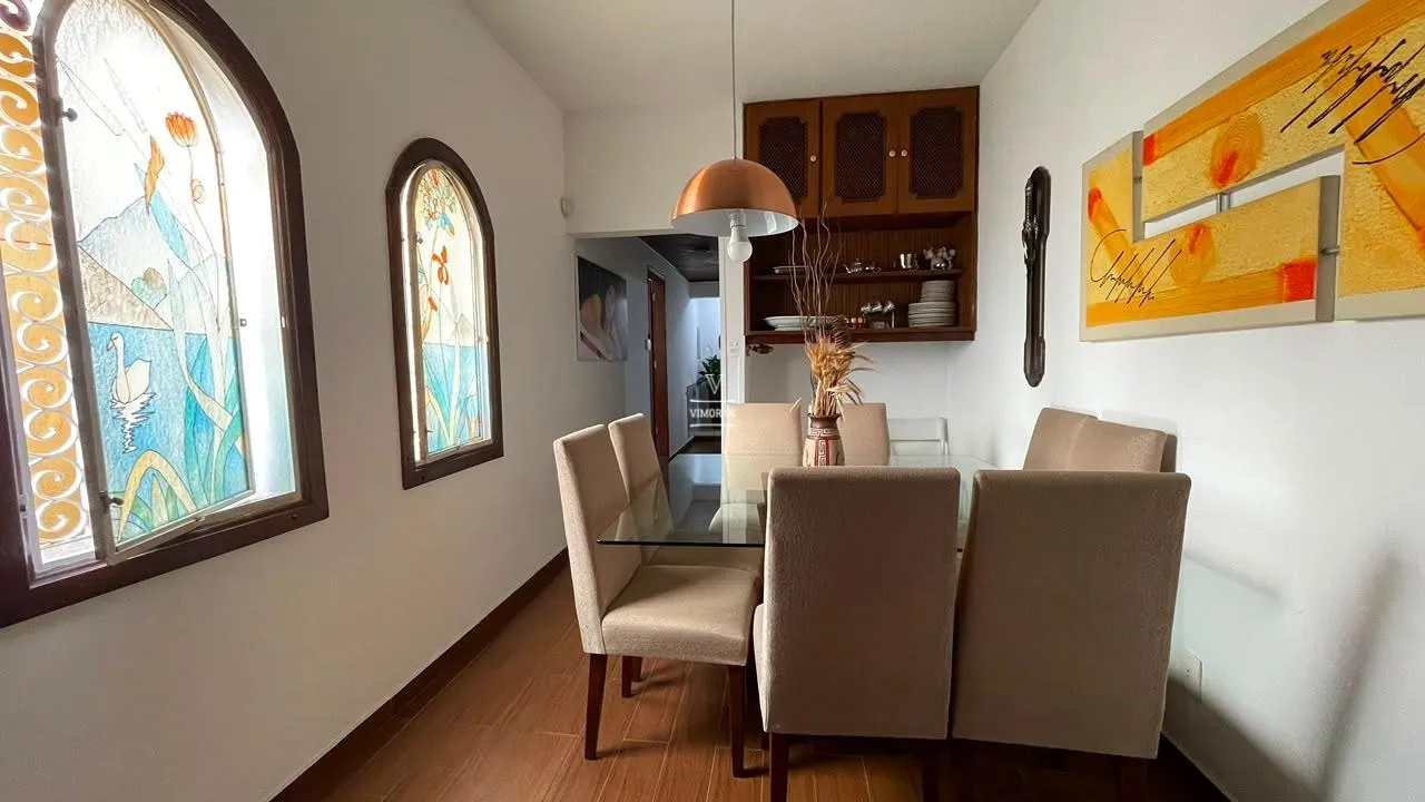 Casa t&eacute;rrea 4 su&iacute;tes + 6 vagas de garagem  Guarulhos - 