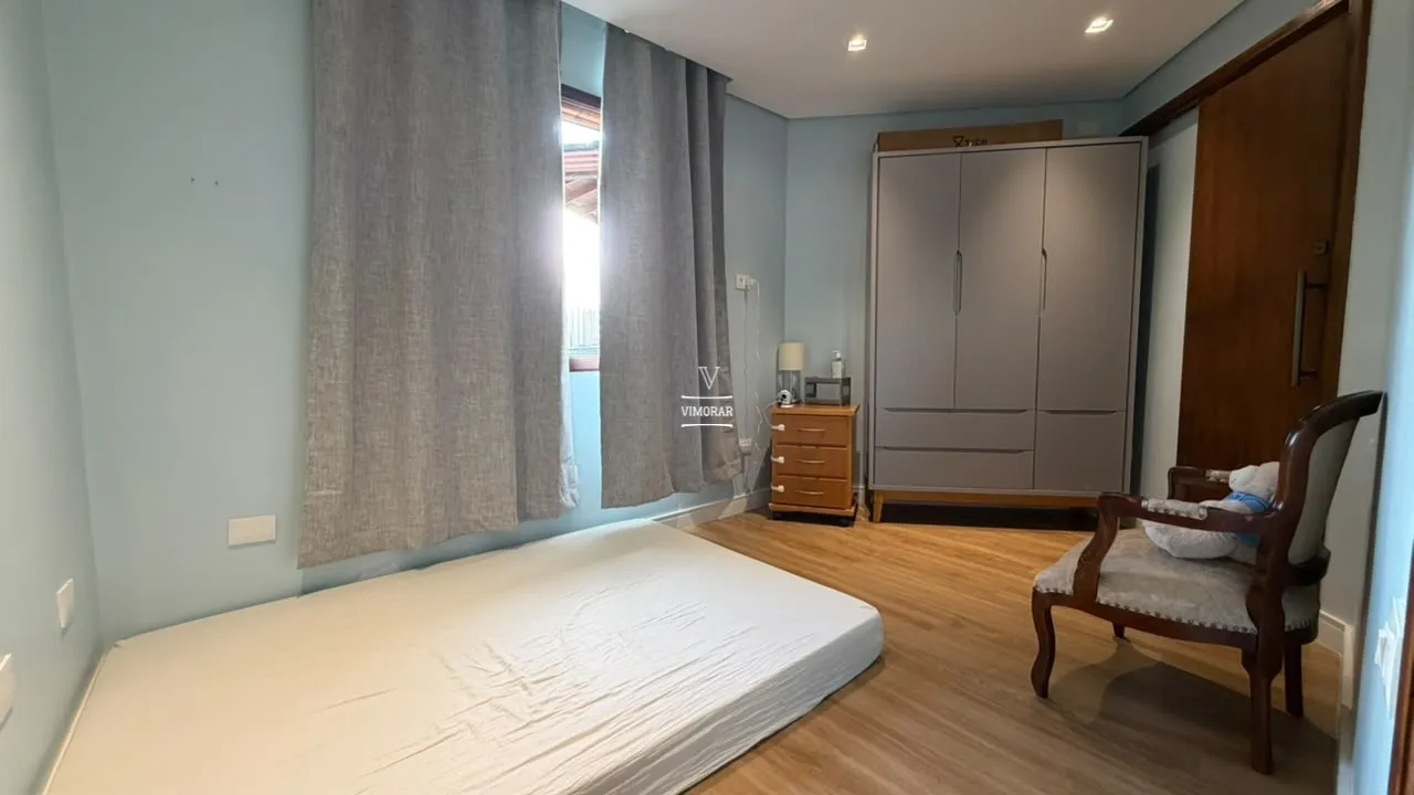 Sobrado 6 dormit&oacute;rios sendo 3 su&iacute;tes + &aacute;rea gourmet com piscina  Guarulhos - 