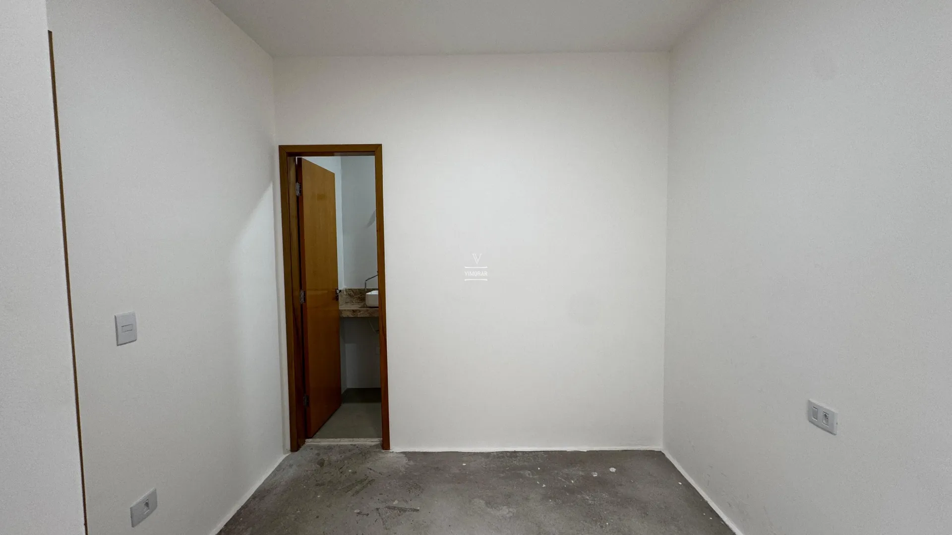 Sobrado 3 su&iacute;tes + 2 vagas de garagem  São Paulo - 