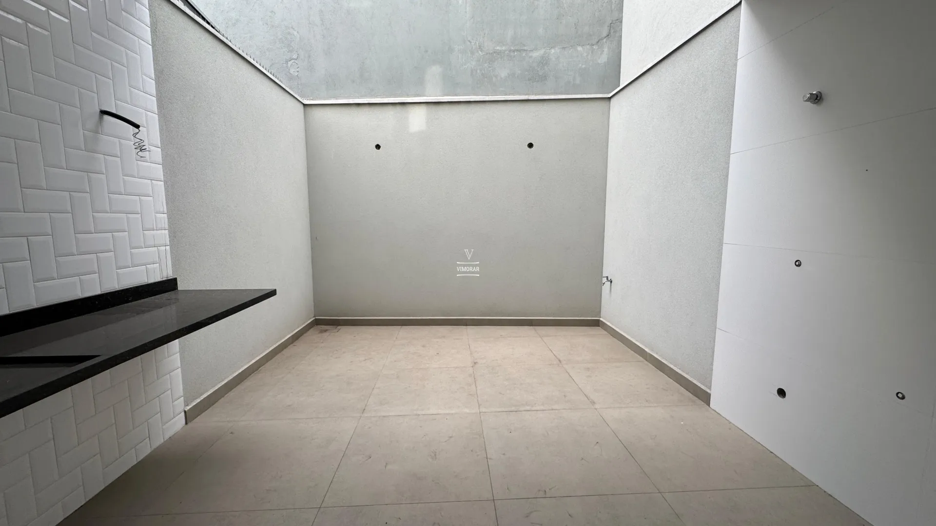 Sobrado 3 su&iacute;tes + 2 vagas de garagem  São Paulo - 