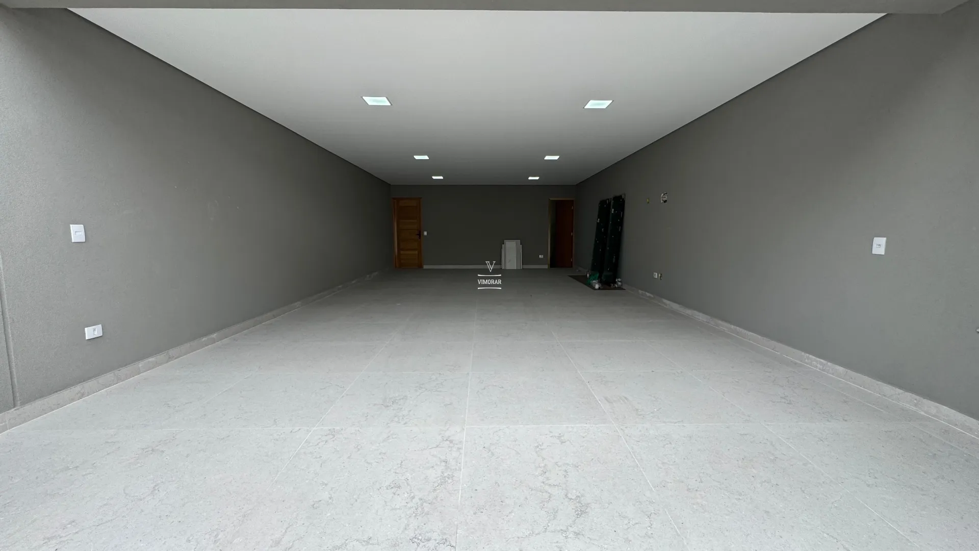 Sobrado 3 su&iacute;tes + 6 vagas de garagem  São Paulo - 