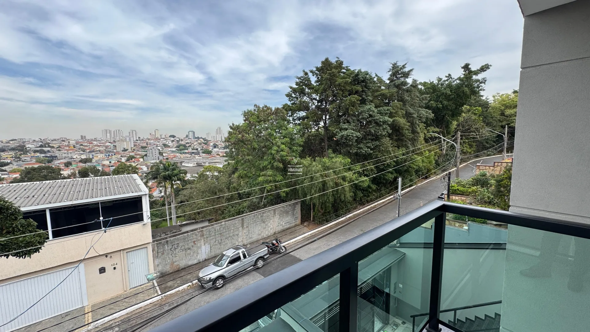 Sobrado 3 su&iacute;tes + 6 vagas de garagem  São Paulo - 