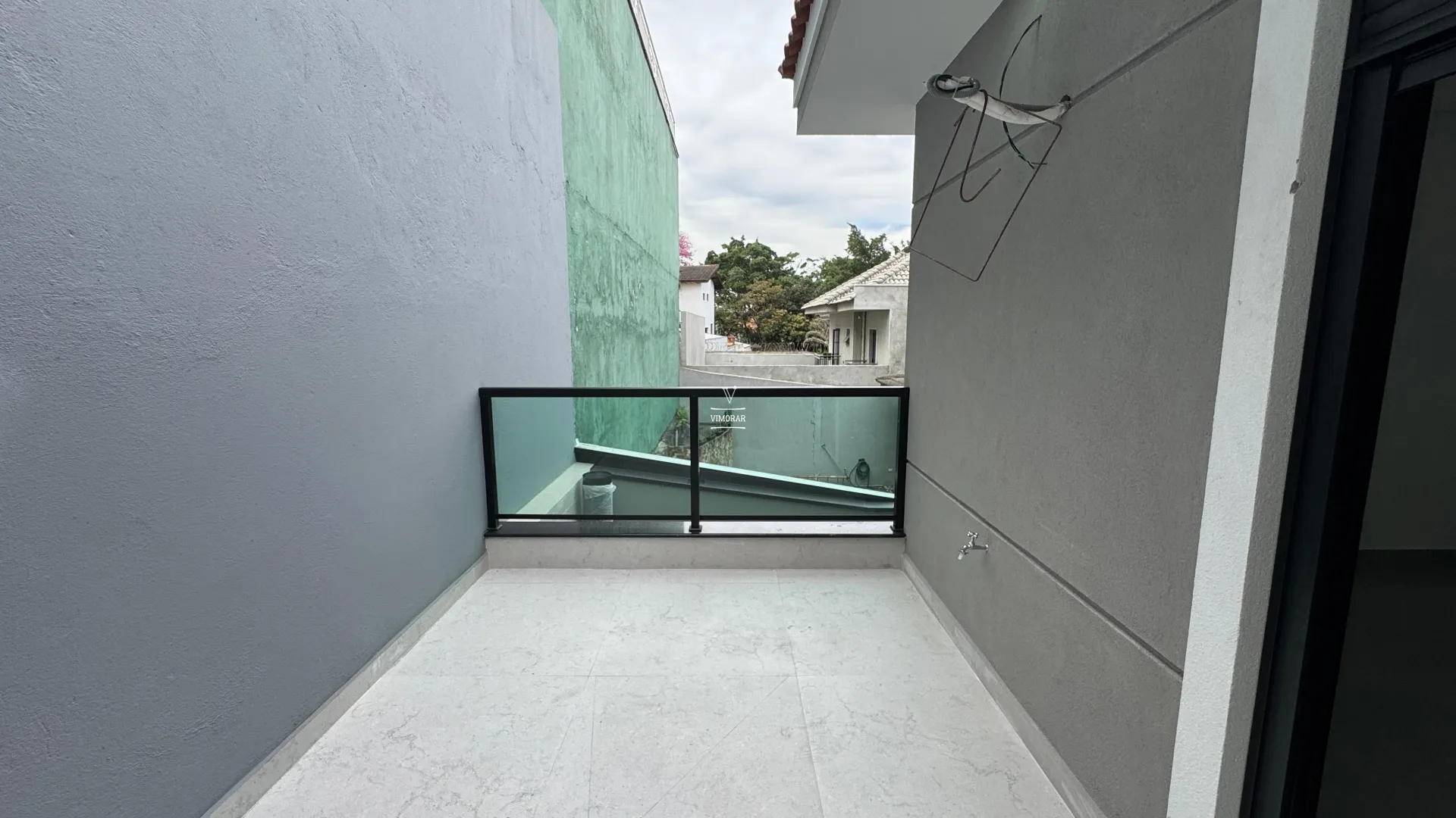 Sobrado 3 su&iacute;tes + 6 vagas de garagem  São Paulo - 