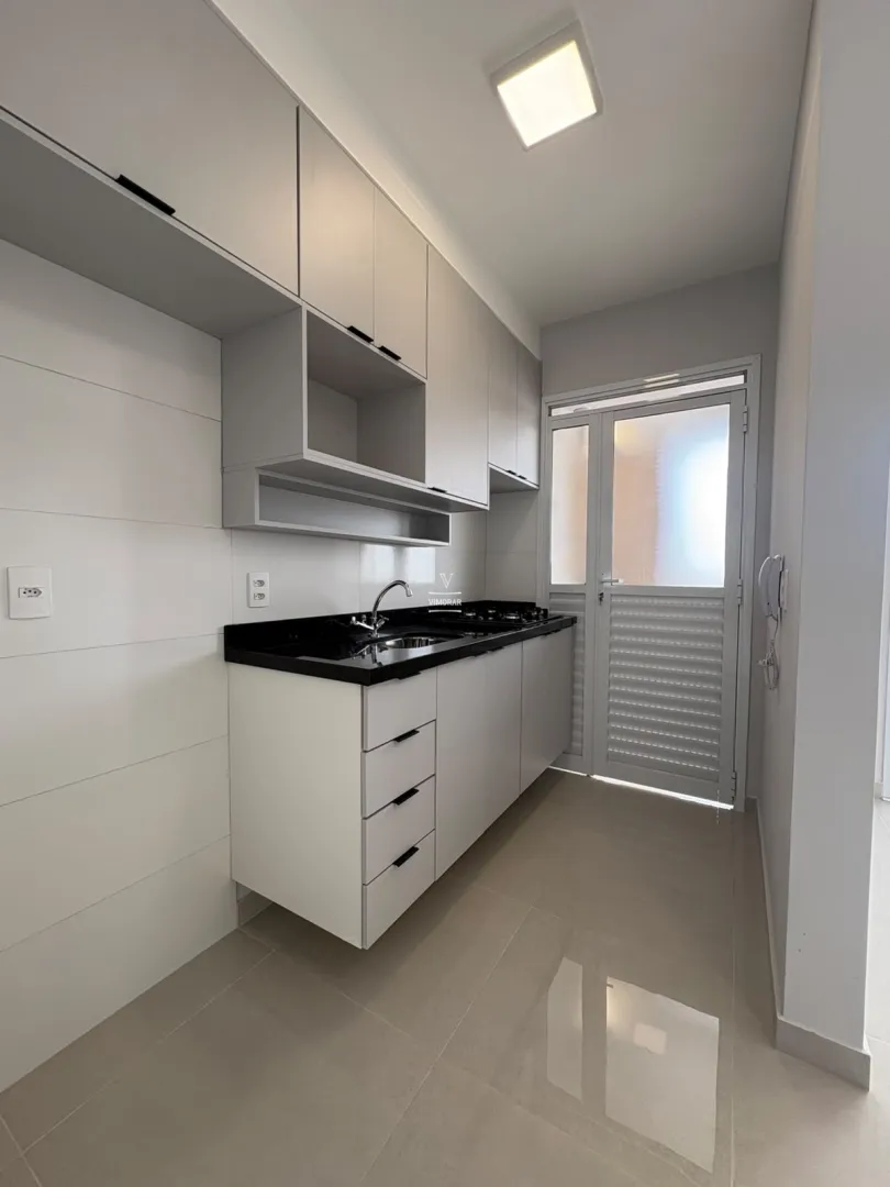 Apartamento 2 dormit&oacute;rios + 1 vaga de garagem  Guarulhos - 
