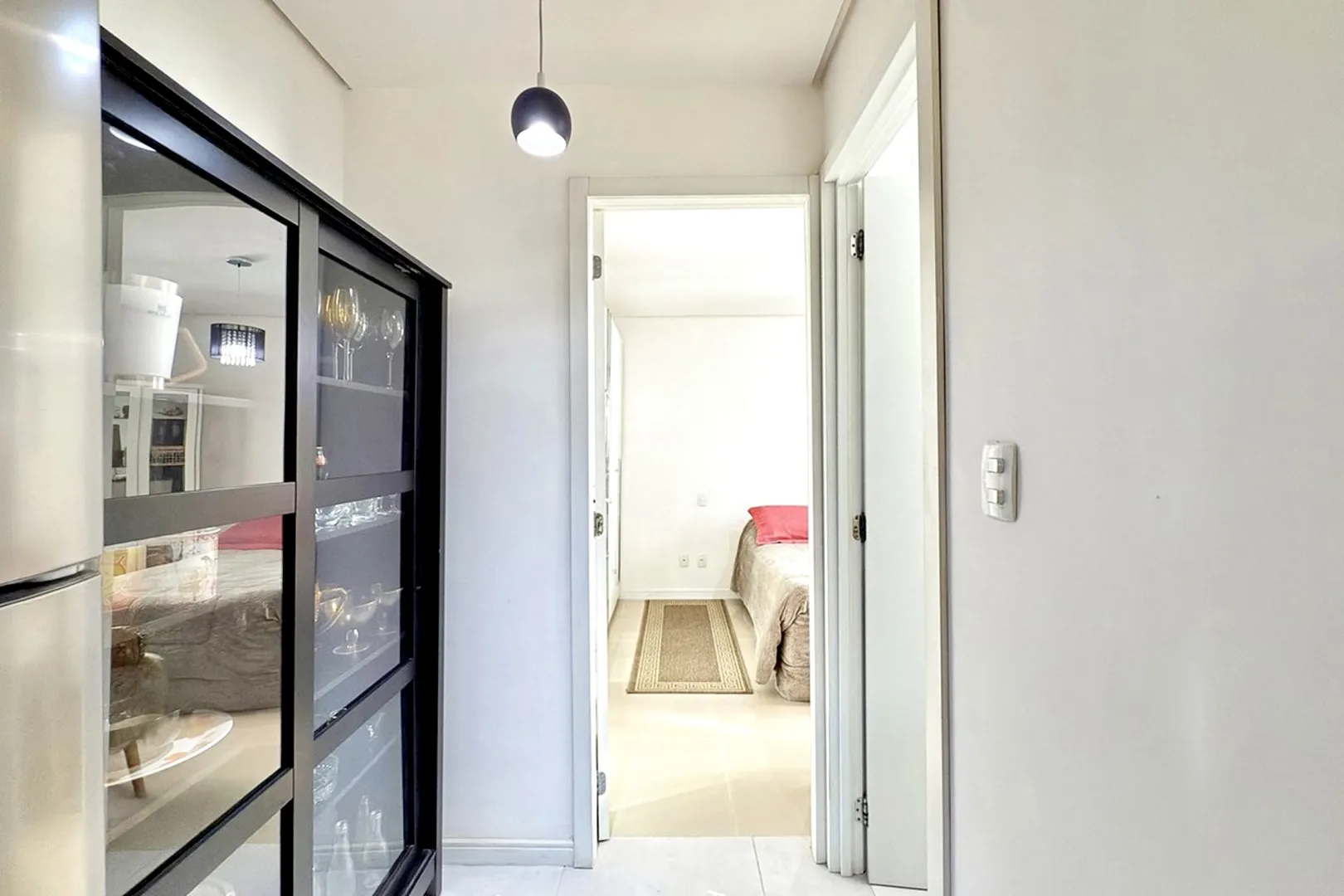R$ 375.000 - BELO APARTAMENTO - 46M2 - 1 DORM - CHURRASQUEIRA - VISTA - 1 VAGA  Porto Alegre - 