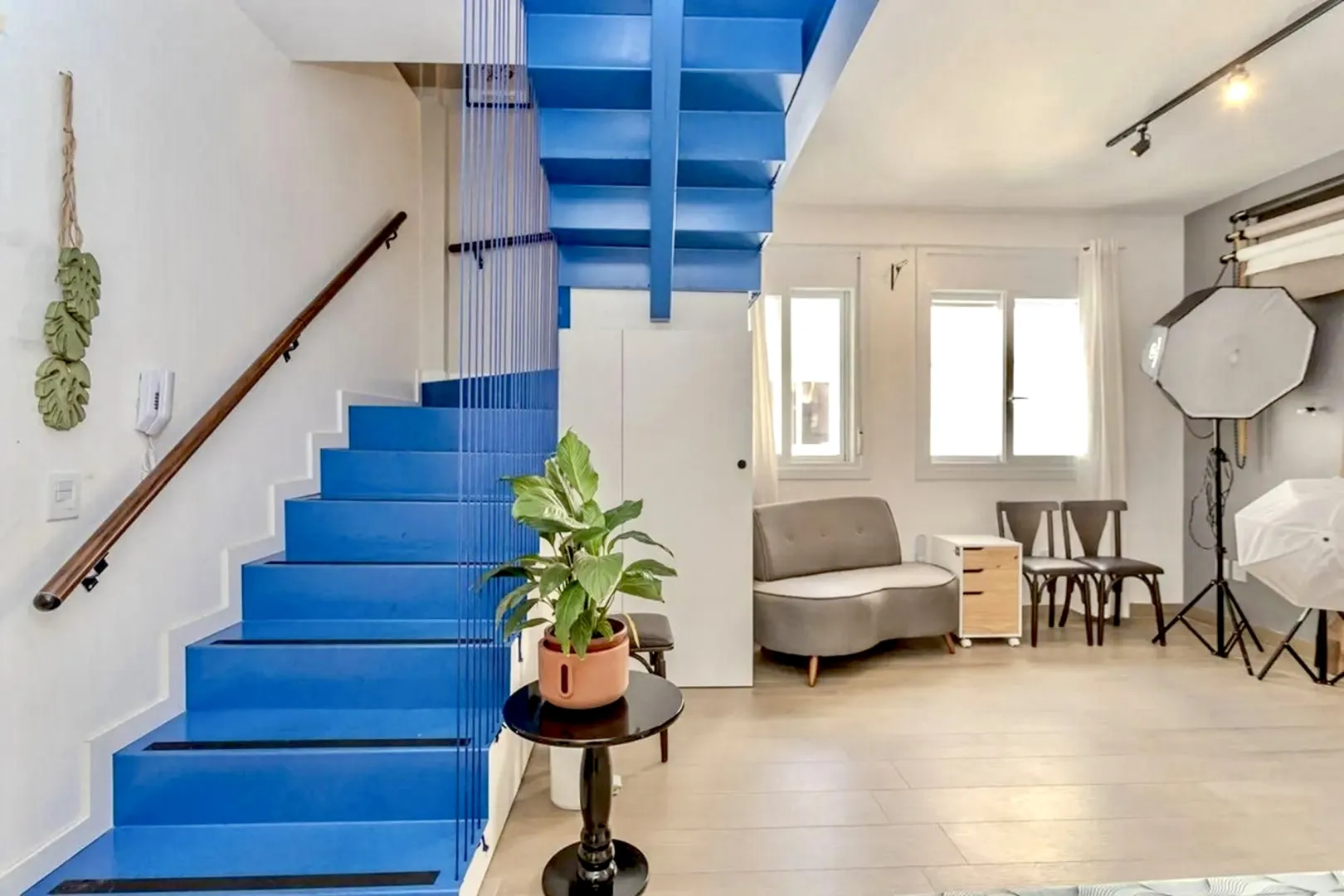 R$ 598.000 - LOFT DUPLEX - 142m2 - 1 DORM - TERRA&Ccedil;O - REFORMADA - VISTA  Porto Alegre - 