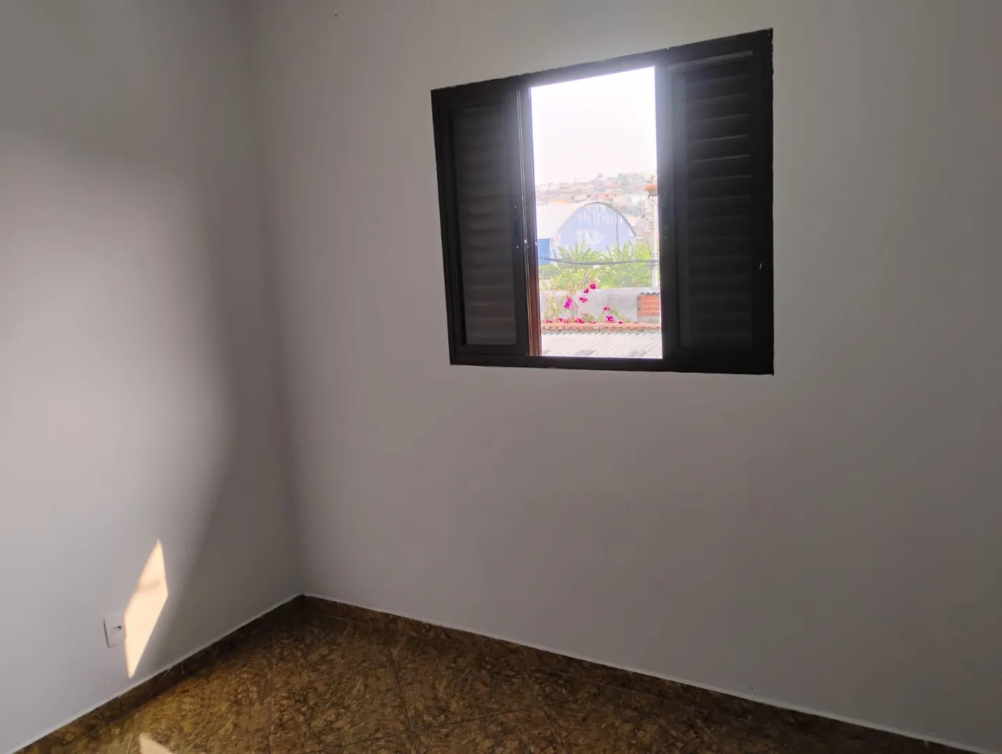 Casa 1 dormit&oacute;rio - Vila Brasileira  Mogi das Cruzes - 