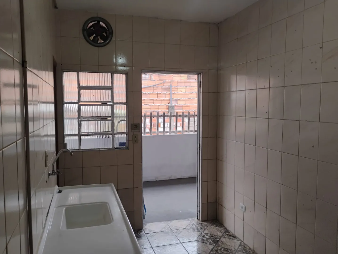 Casa 1 dormit&oacute;rio - Jardim Cec&iacute;lia  Mogi das Cruzes - 