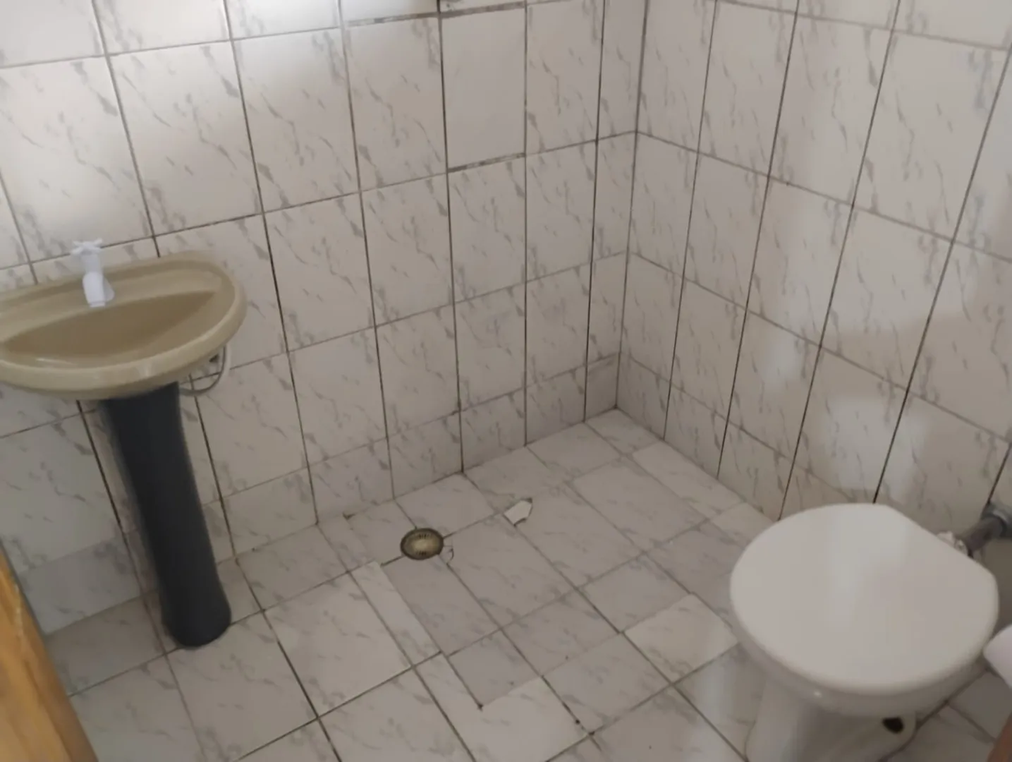 Casa 1 dormit&oacute;rio - Jardim Cec&iacute;lia  Mogi das Cruzes - 