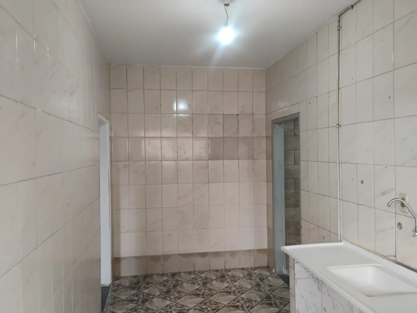 Casa 1 dormit&oacute;rio - Jardim Cec&iacute;lia  Mogi das Cruzes - 