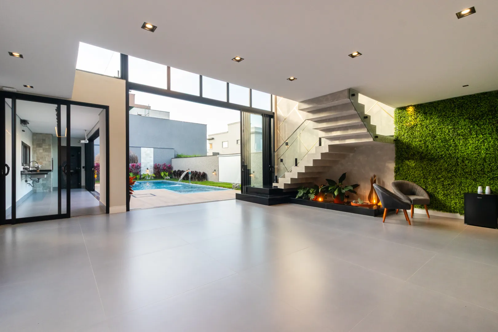 Casa &agrave; Venda no Reserva Santa Anna | 346m&sup2; Constru&iacute;dos | 4 Su&iacute;tes | Estrada Santo André Santana de Parnaíba - 