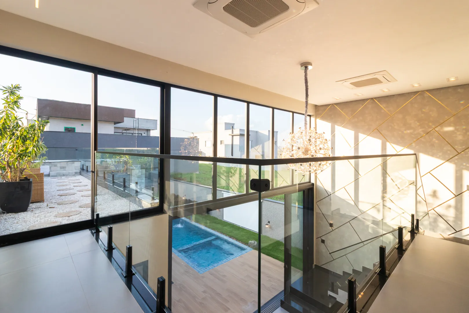 Casa &agrave; Venda no Reserva Santa Anna | 346m&sup2; Constru&iacute;dos | 4 Su&iacute;tes | Estrada Santo André Santana de Parnaíba - 