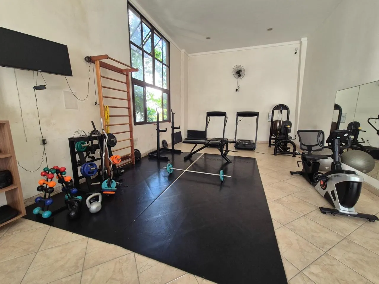 APARTAMENTO ALTO PADR&Atilde;O 4 QUARTOS 3 SU&Iacute;TES VARANDA PISCINA ACADEMIA &Agrave; VENDA NA PITUBA!  Salvador - 