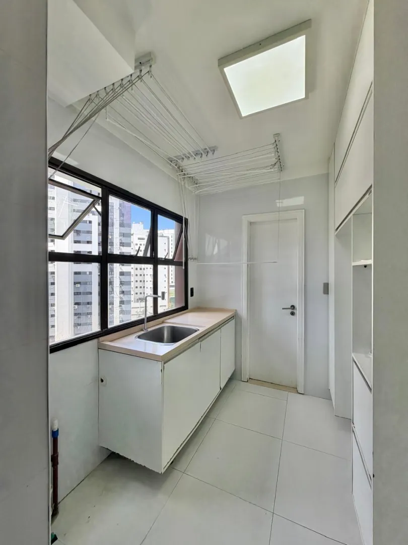 APARTAMENTO ALTO PADR&Atilde;O 4 QUARTOS 3 SU&Iacute;TES VARANDA PISCINA ACADEMIA &Agrave; VENDA NA PITUBA!  Salvador - 