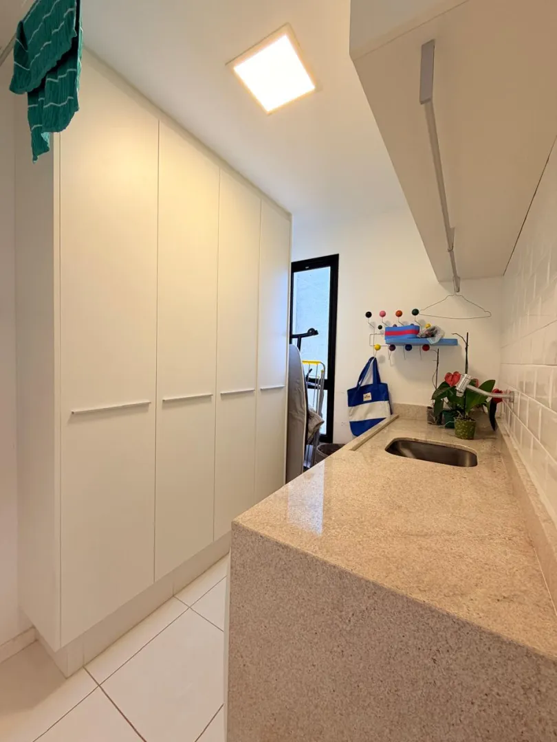 APARTAMENTO 3 QUARTOS SU&Iacute;TE VARANDA DEPEND&Ecirc;NCIA 2 GARAGENS PISCINA ACADEMIA &Agrave; VENDA GRA&Ccedil;A!  Salvador - 