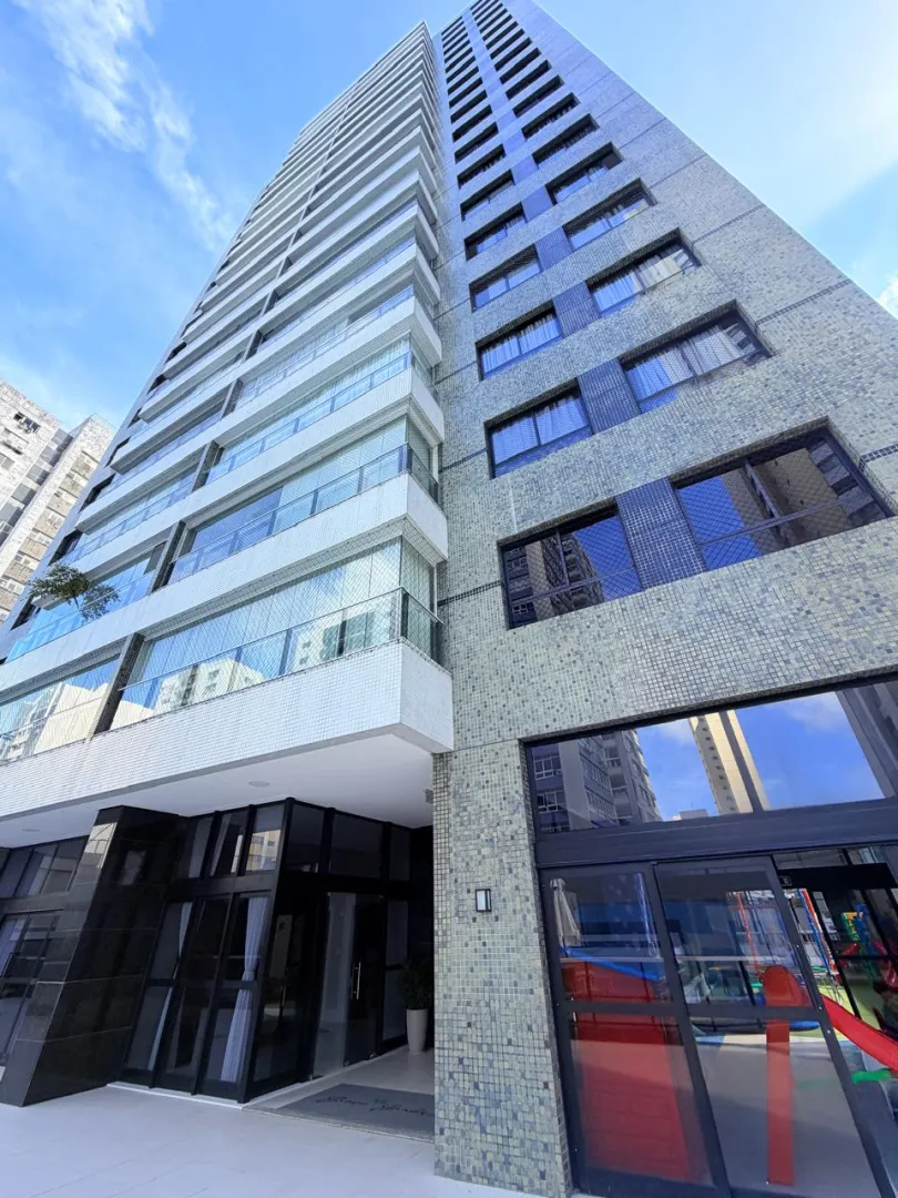 APARTAMENTO 3 QUARTOS SU&Iacute;TE VARANDA DEPEND&Ecirc;NCIA 2 GARAGENS PISCINA ACADEMIA &Agrave; VENDA GRA&Ccedil;A!  Salvador - 