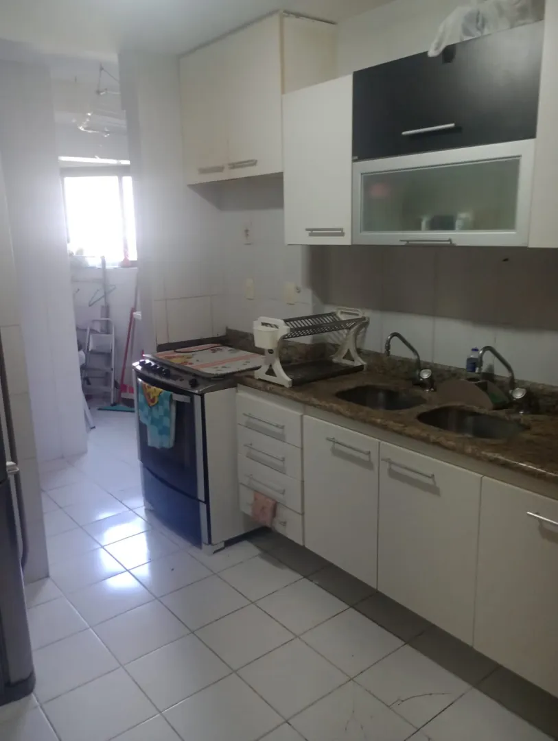 APARTAMENTO 3 QUARTOS 2 SU&Iacute;TES VARANDA PISCINA ACADEMIA QUADRA 2 GARAGENS PITUBA!  Salvador - 
