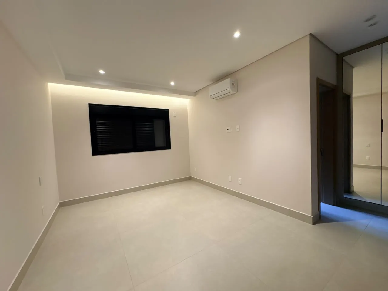 Casa &agrave; Venda Condom&iacute;nio Alphaville 1, 4 Su&iacute;tes, 420m&sup2;, Ribeir&atilde;o Preto/SP  Ribeirão Preto - 