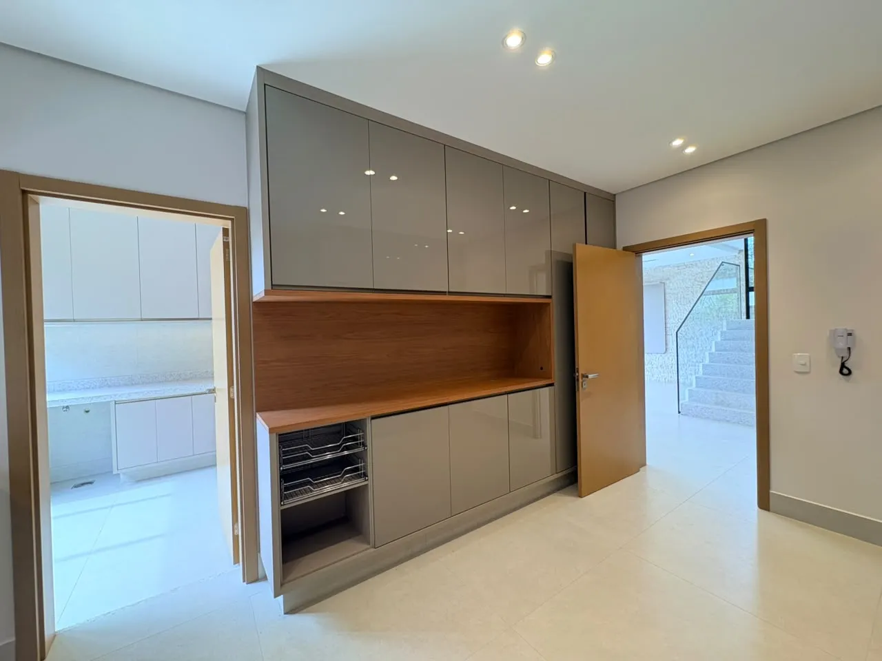 Casa &agrave; Venda Condom&iacute;nio Alphaville 1, 4 Su&iacute;tes, 420m&sup2;, Ribeir&atilde;o Preto/SP  Ribeirão Preto - 