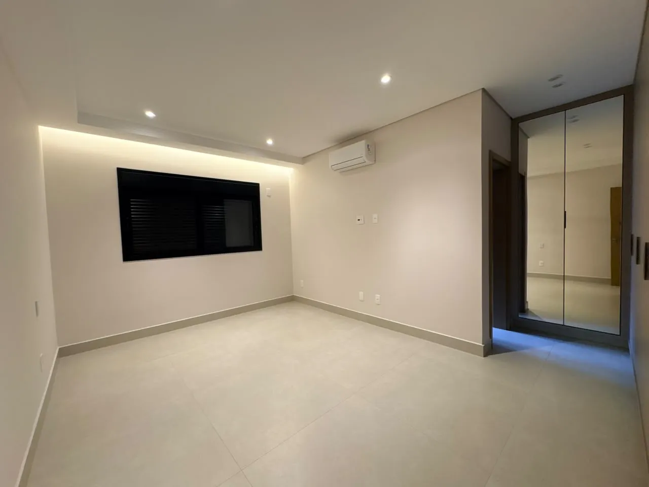 Casa &agrave; Venda Condom&iacute;nio Alphaville 1, 4 Su&iacute;tes, 420m&sup2;, Ribeir&atilde;o Preto/SP  Ribeirão Preto - 